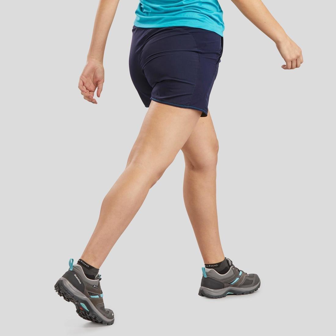 شورت نسائي للمشي على الجبال - م.هـ 100، أزرق، مقاس L/XL, , large image number 8