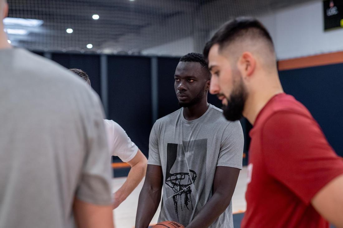 Medium  FAST Adult Basketball New York, Squirrel Grey, No Color, large image number 7