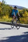 TRIBAN - قميص قصير الأكمام لركوب الدراجات على الطرق للرجال، أزرق مخضر، مقاس XL