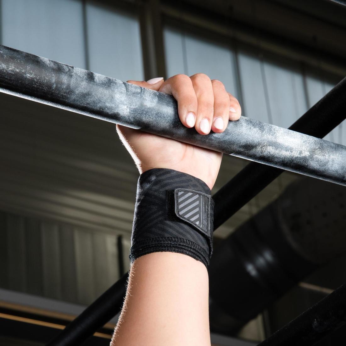 Cross Training Wrist Wraps, Navy Blue, , large image number 5