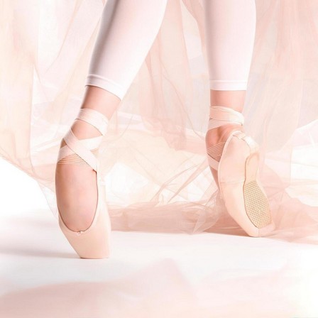 STAREVER - EU 42  Beginner Pointe Shoes with Flexible Soles - Sizes 1 to 8, Bisque