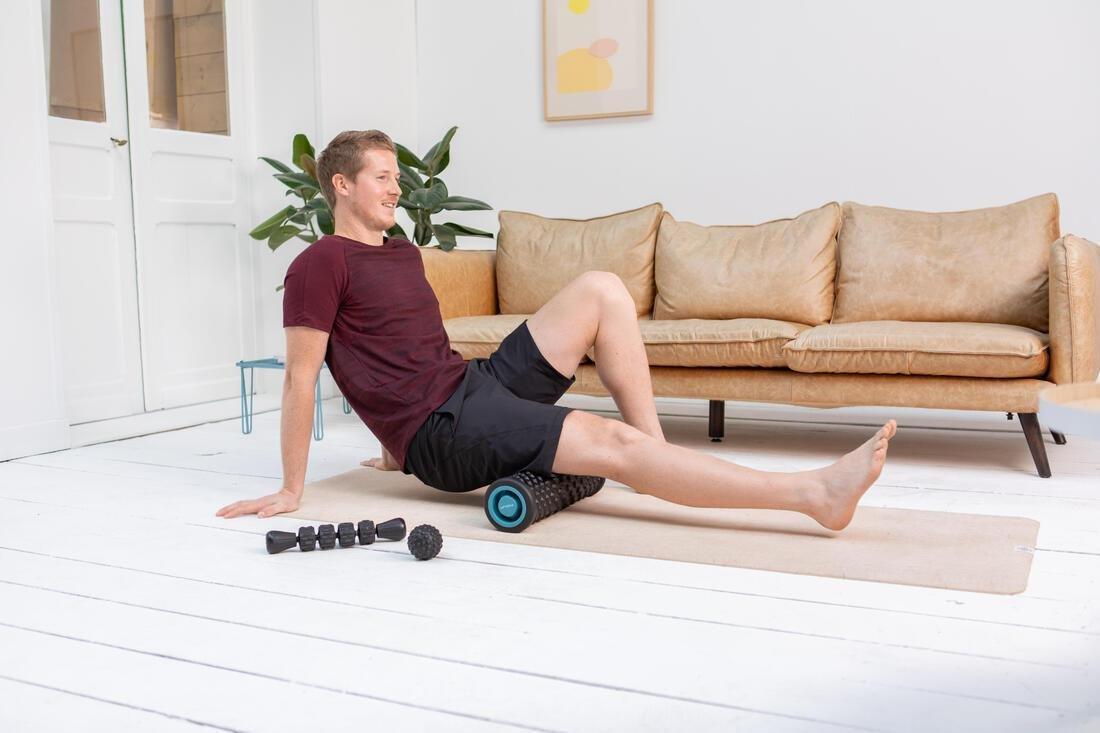 Massage Kit: massage roller/foam roller, ball, massage stick, Black, , large image number 11