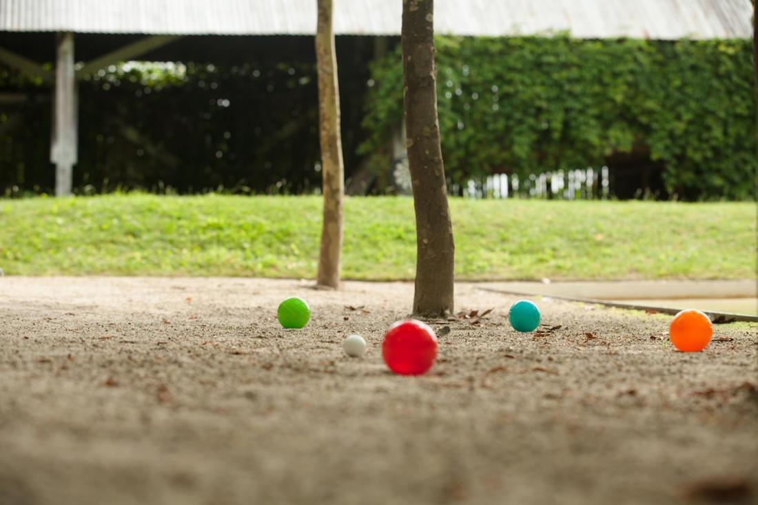 GEOLOGIC - 8 Plastic Petanque Boules