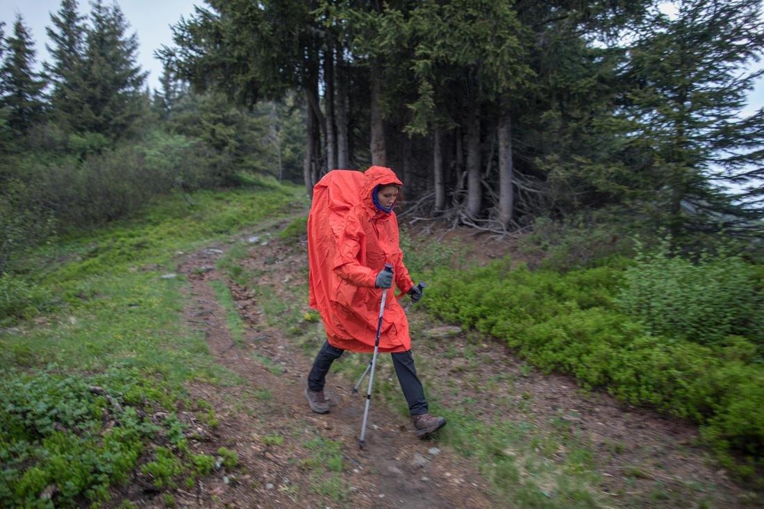 Hiking Rain Poncho - Mt900 - 75L, Red, No Color, large image number 11