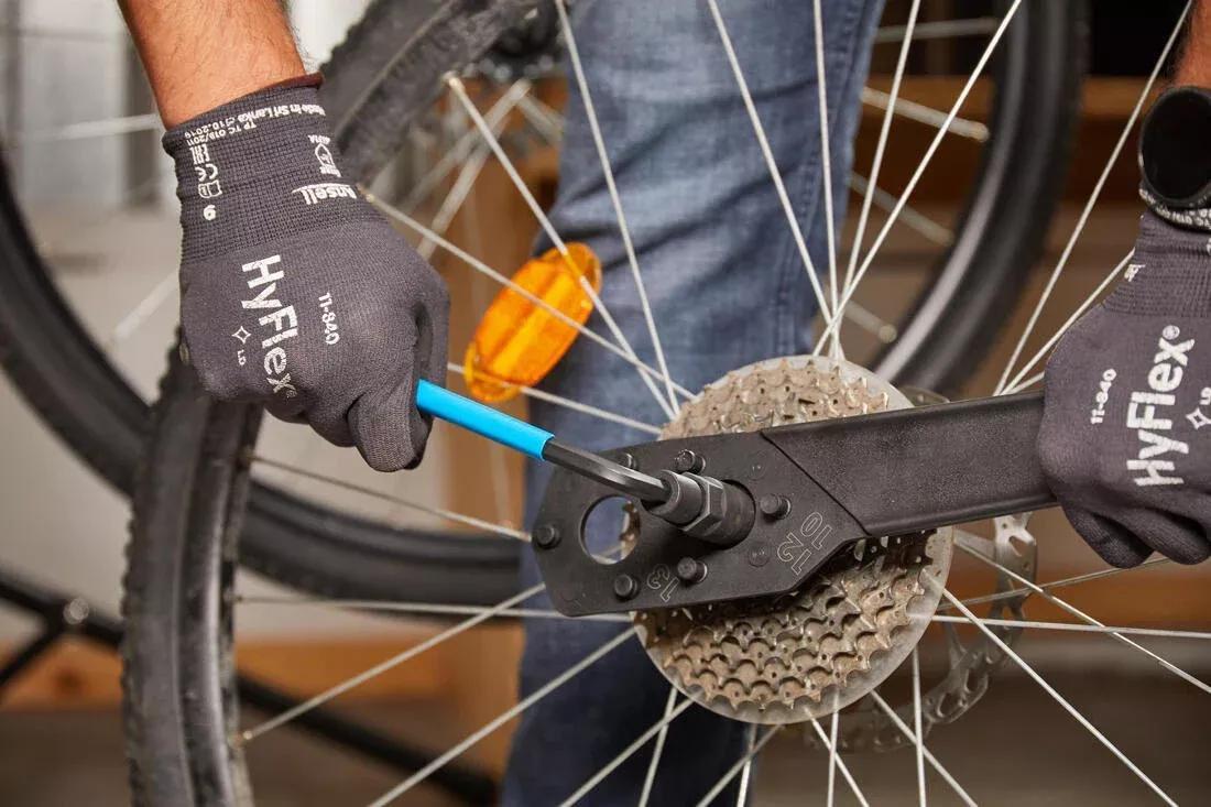 Chain Whip, Cassette Remover, No Color, large image number 1