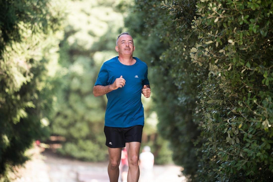 Men Breathable Running Shorts - Kalenji Dry, Black, No Color, large image number 6