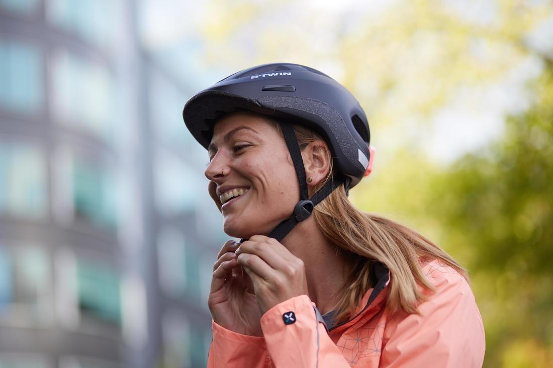 500 City Cycling Helmet, Black, , large image number 2