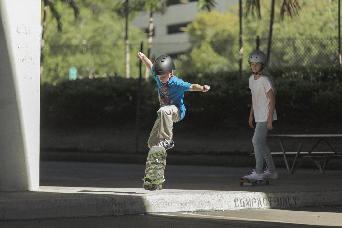 Kids' Skateboard 500 Wolf, Green, Black, No Color, medium