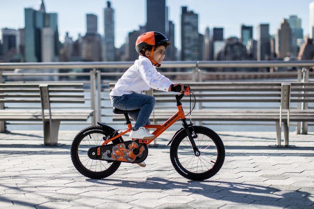 Kids 16-inch, chain guard, easy-braking bike, orange, No Color, medium