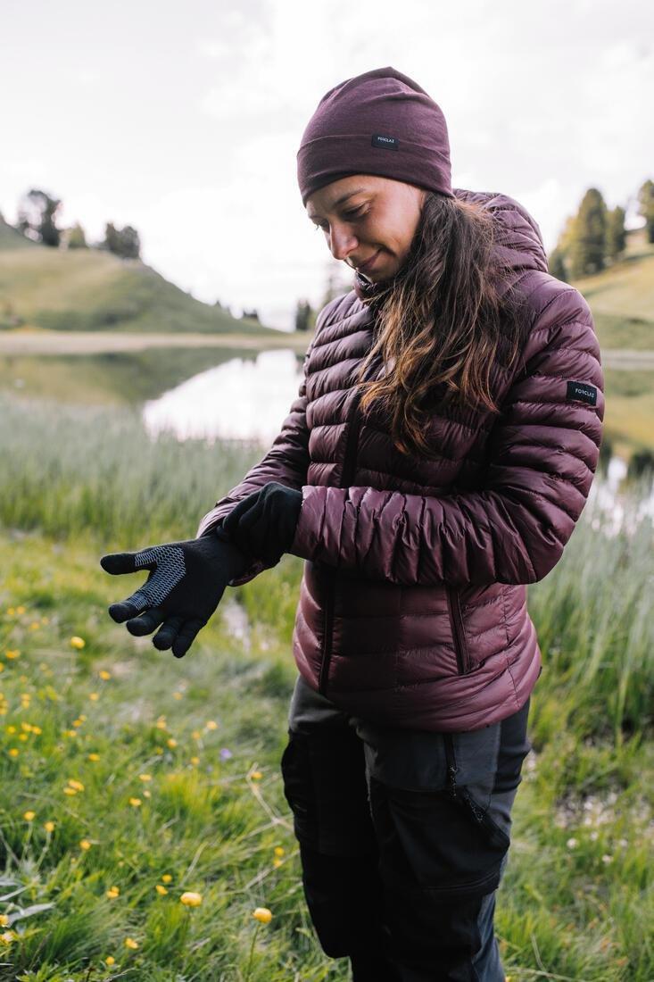 Unisex Mountain Trekking Touchscreen-Compatible Liner Gloves Trek 500, Black, , large image number 13