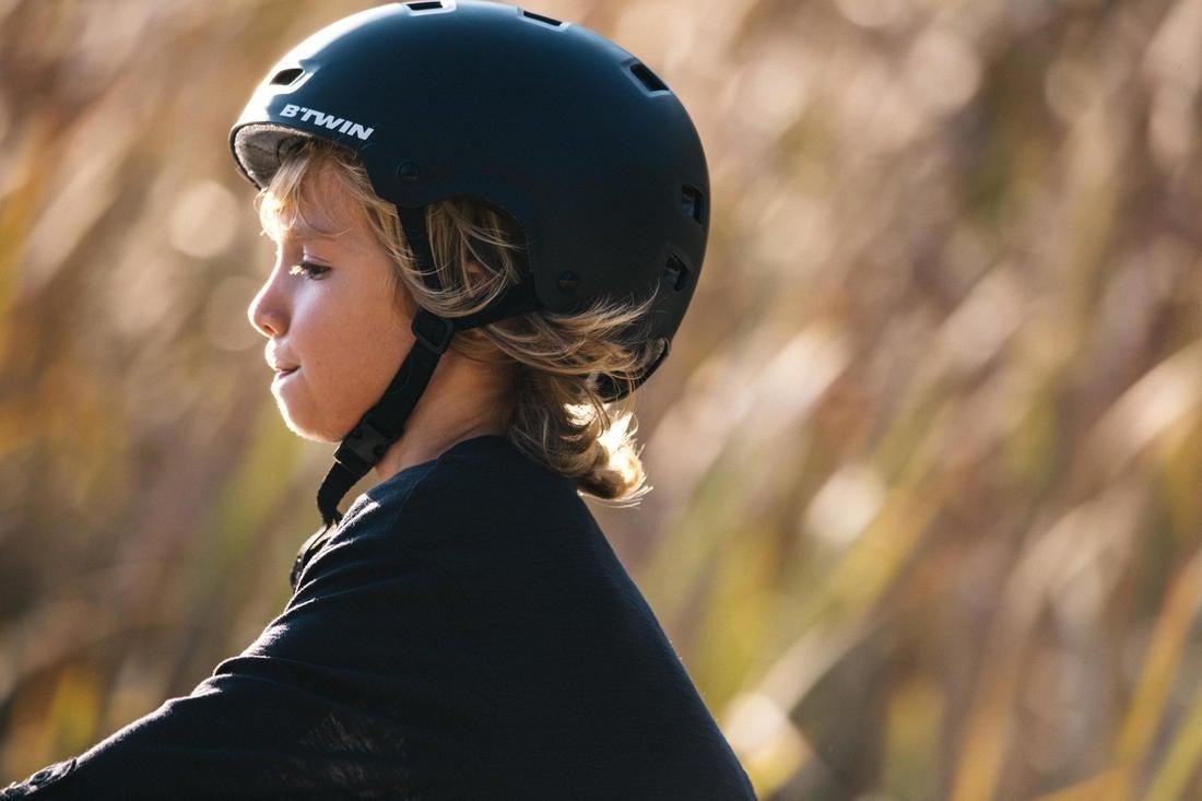 500 Kids Bike Helmet, Black, No Color, large image number 13