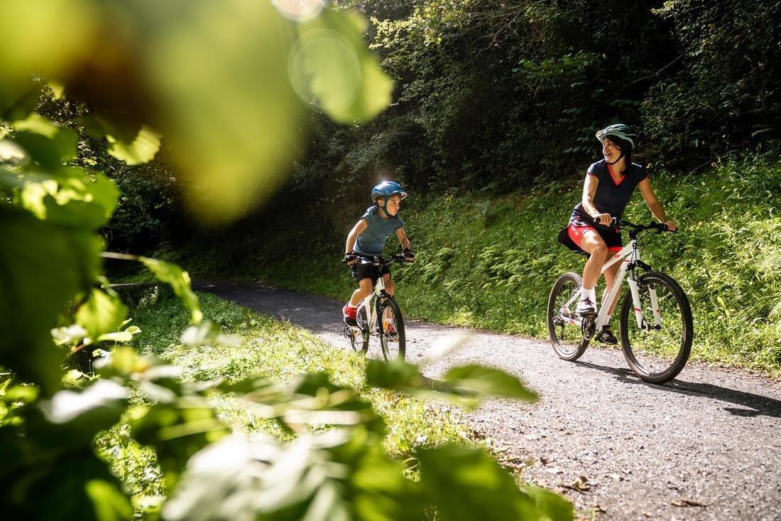 BLUE Rockrider ST 120 Kids' 20-Inch 6-9 Years Mountain Bike - White/Blue, No Color, large image number 9