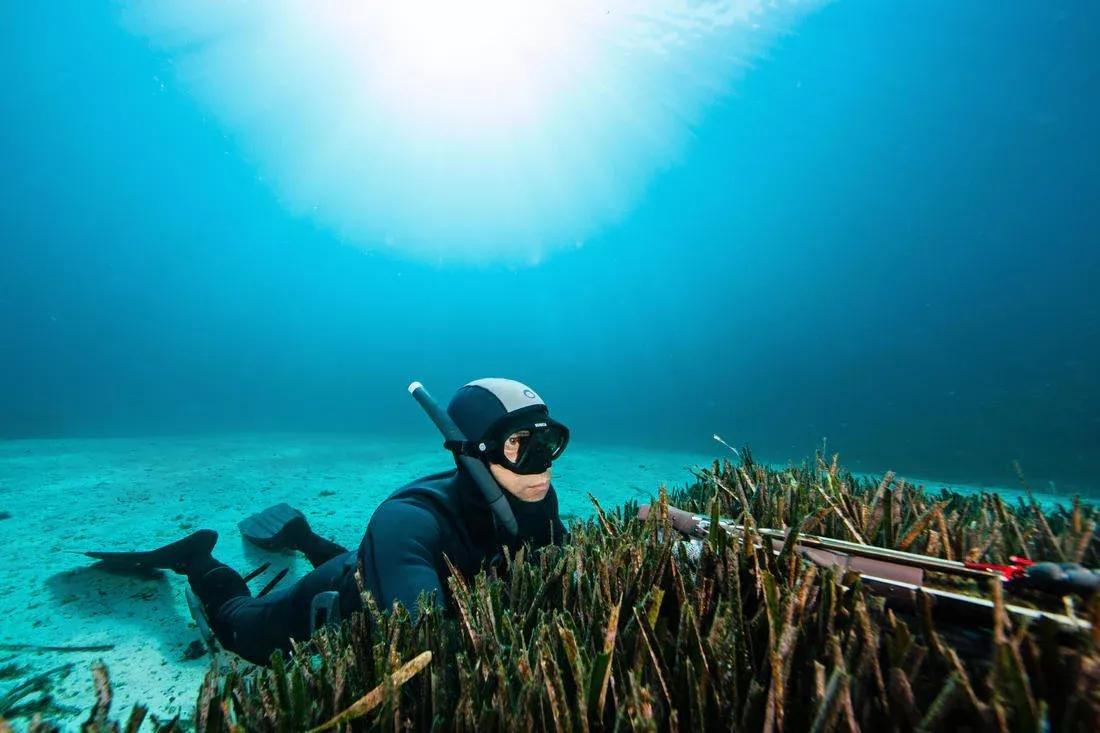 Spf 500 Free-Diving Spearfishing Flexible Snorkel, Grey, 5401_000, large image number 6