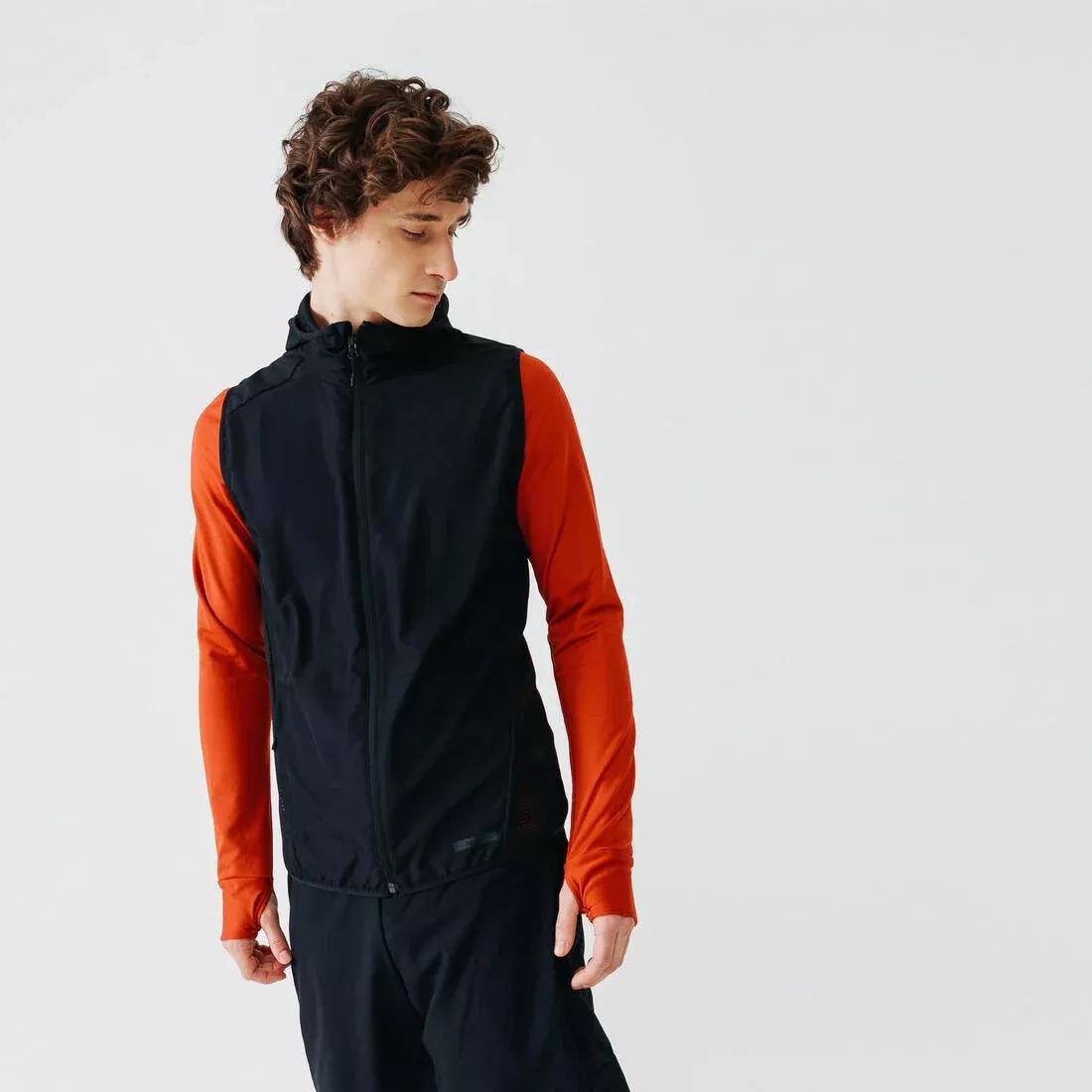 KALENJI Run Wind Men s Running Wind Jacket Carbon Grey Azadea UAE
