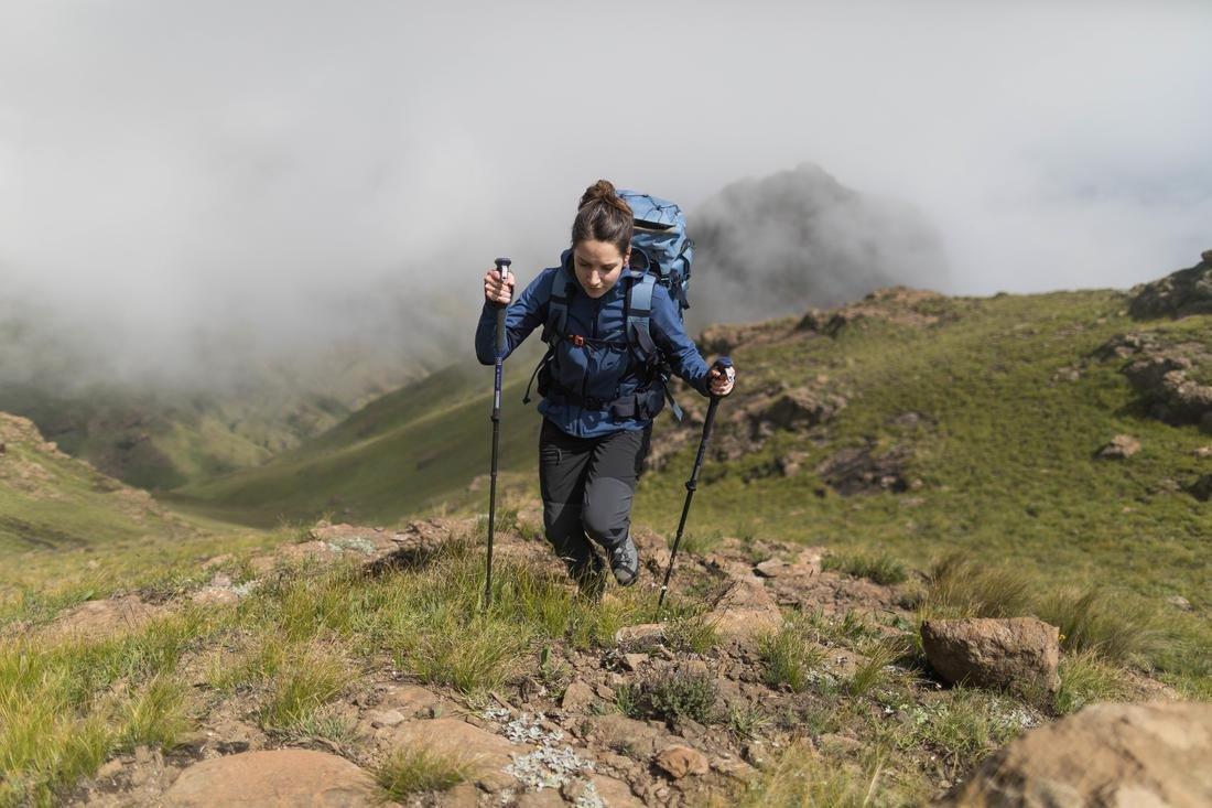 FORCLAZ - Womens Trekking Backpack 50, Mt900 Symbium, Blue