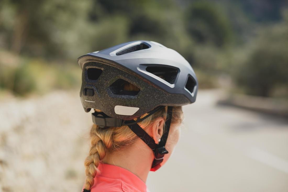 Roadr 100 Cycling Helmet, Black, No Color, large image number 10