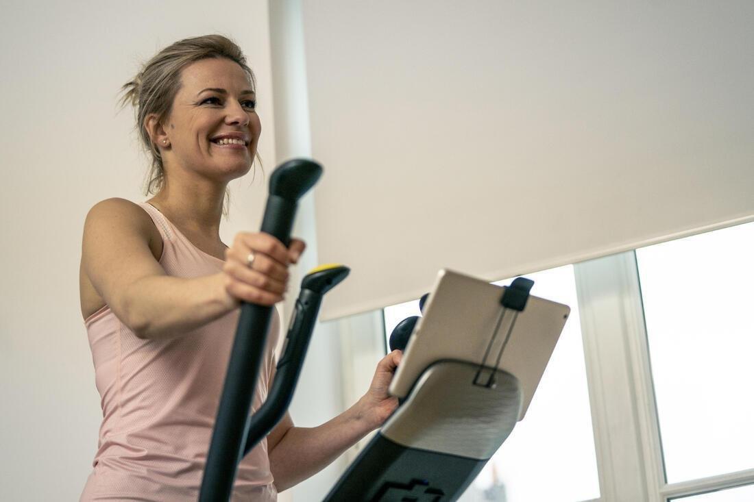 Self-Powered Smart Cross Trainer - 520, No Color, large image number 9
