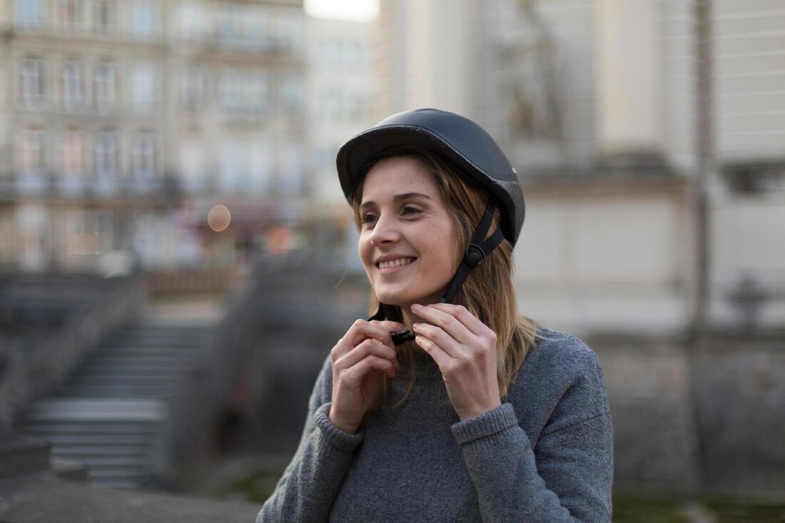 BLACK Adults Cycling Helmet - 100 Series, No Color, large image number 9