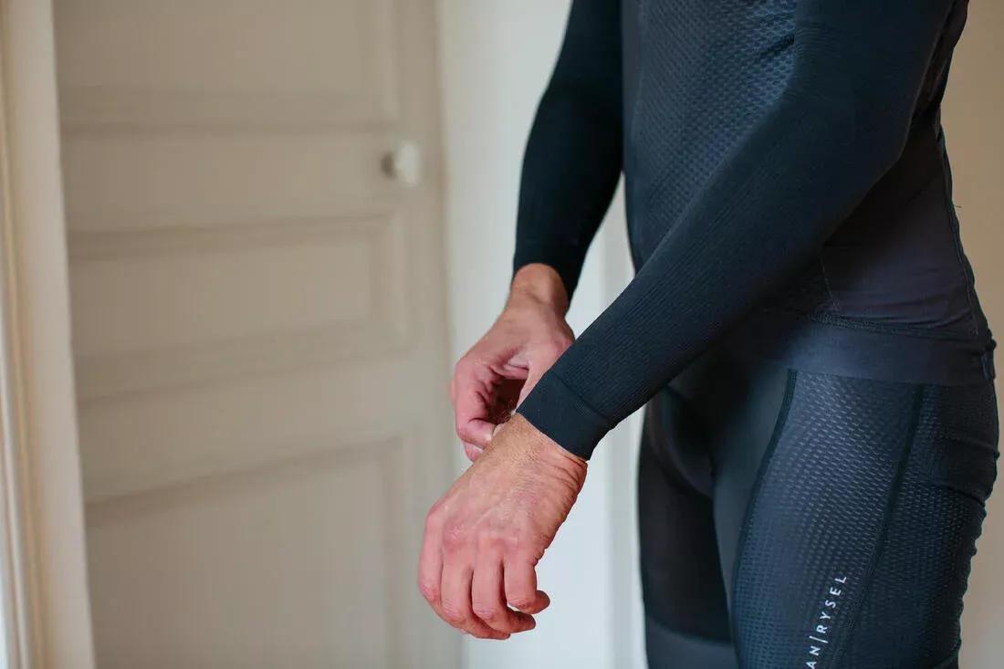 Unisex Pre-Shaped Cool Weather Arm Warmers, Black, , large image number 2