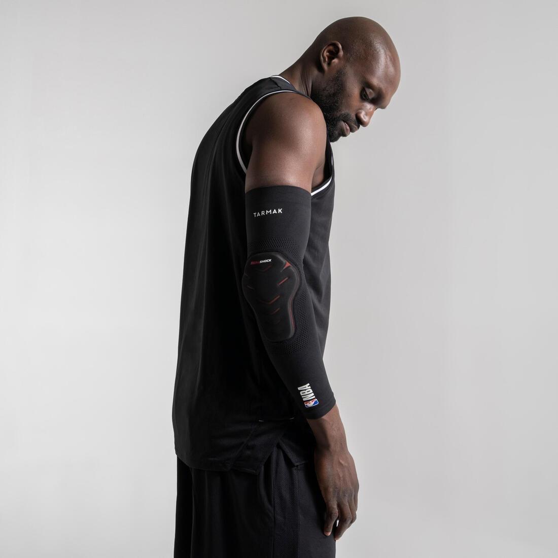 TARMAK Adult Protective Basketball Arm Sleeve - Dualshock, Black
