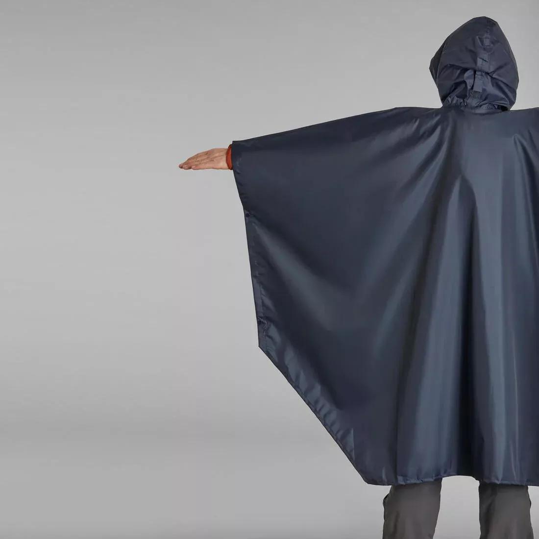 Hiking Rain Poncho - Forclaz Mt 100 - 30 L, Grey, , large image number 7