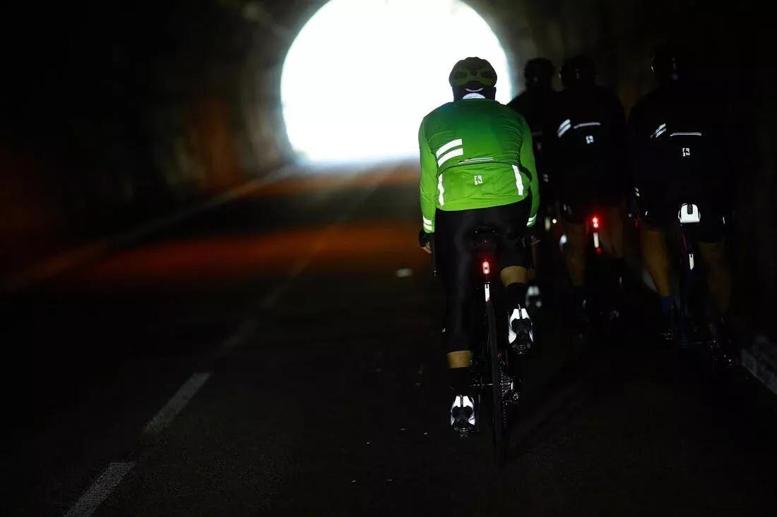 FLUO YELLOW GREEN Hi-Vis EN1150 Warm Cycling Jersey RC 500 - Neon Yellow, No Color, large image number 9