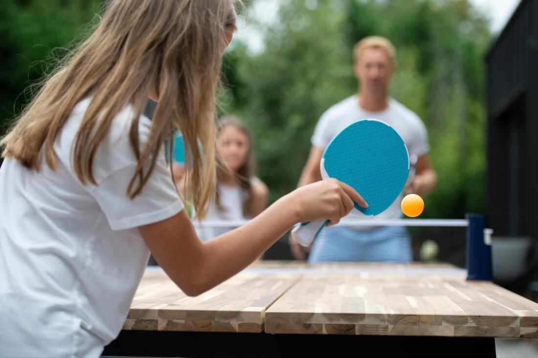 PONGORI - Table Tennis Set with Posts, Adjustable Rollnet, 2 Bats and 2 Balls, White/Grey