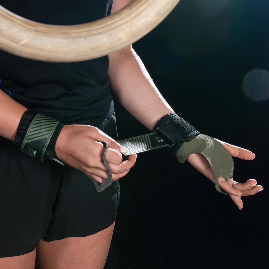 4-Fin Cross Training Hand Grip, , large image number 3