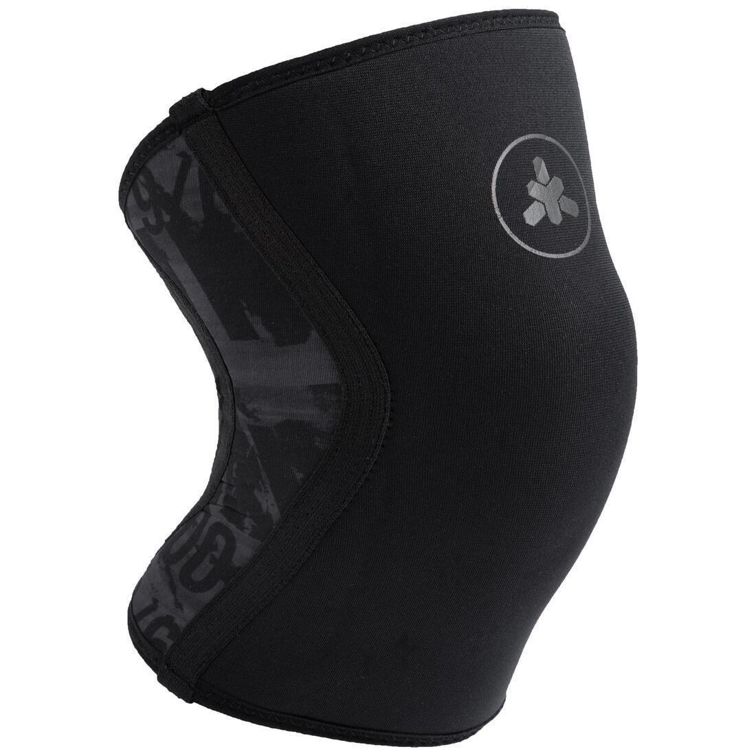 DOMYOS - Crosstraining Knee Brace, Black