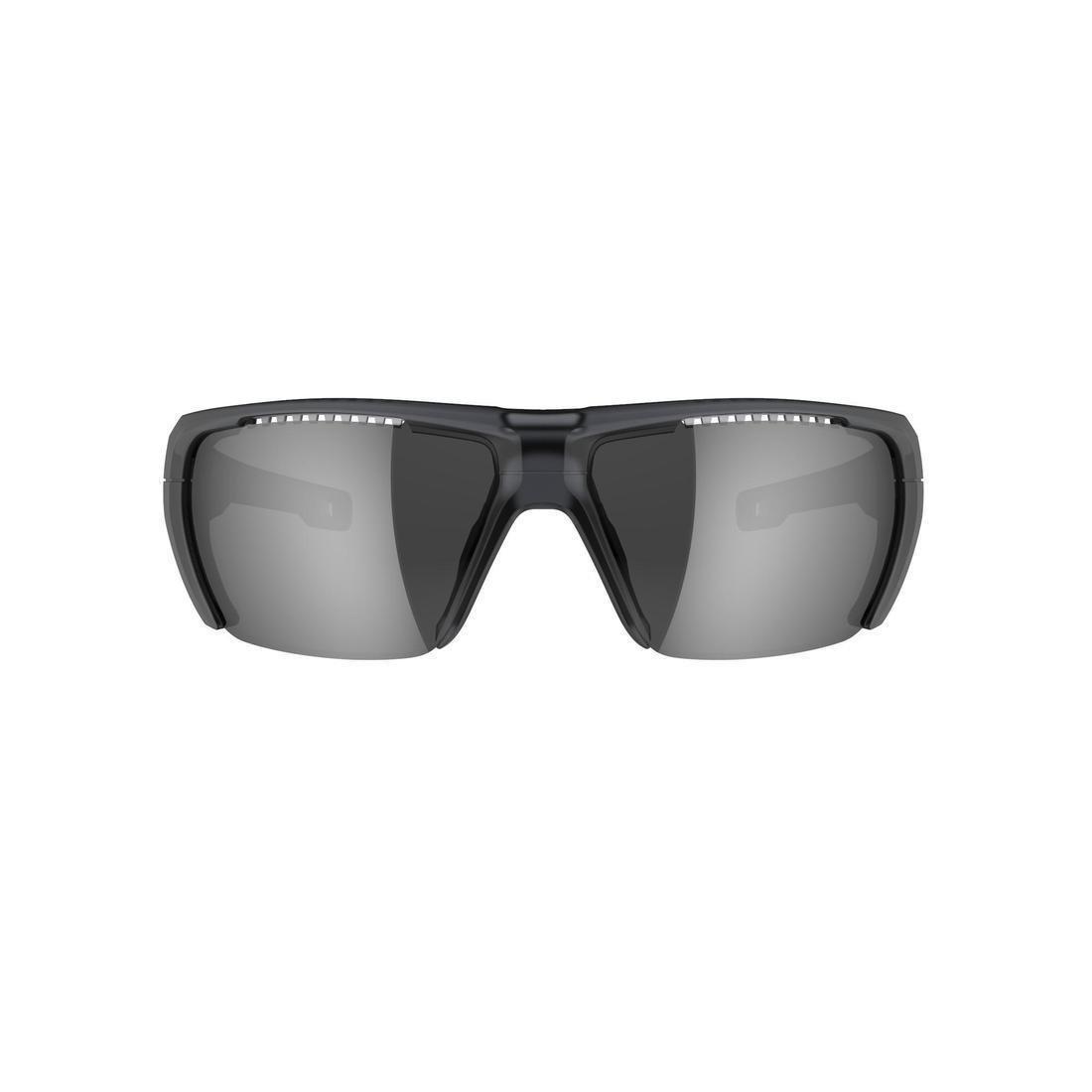 Adult, Polarised Category 4 Hiking Sunglasses, MH590, Black, No Color, large image number 1