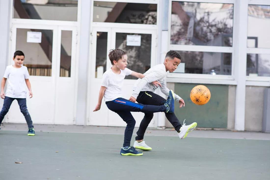 PEARL GREY Kids' Futsal Shoes Ginka 500, 5401_000, large image number 6