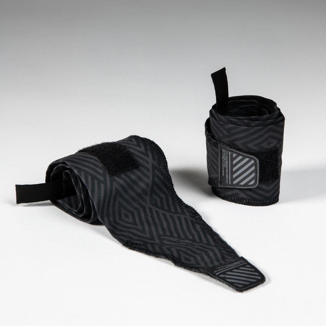 Cross Training Wrist Wraps, Black, No Color, large image number 1