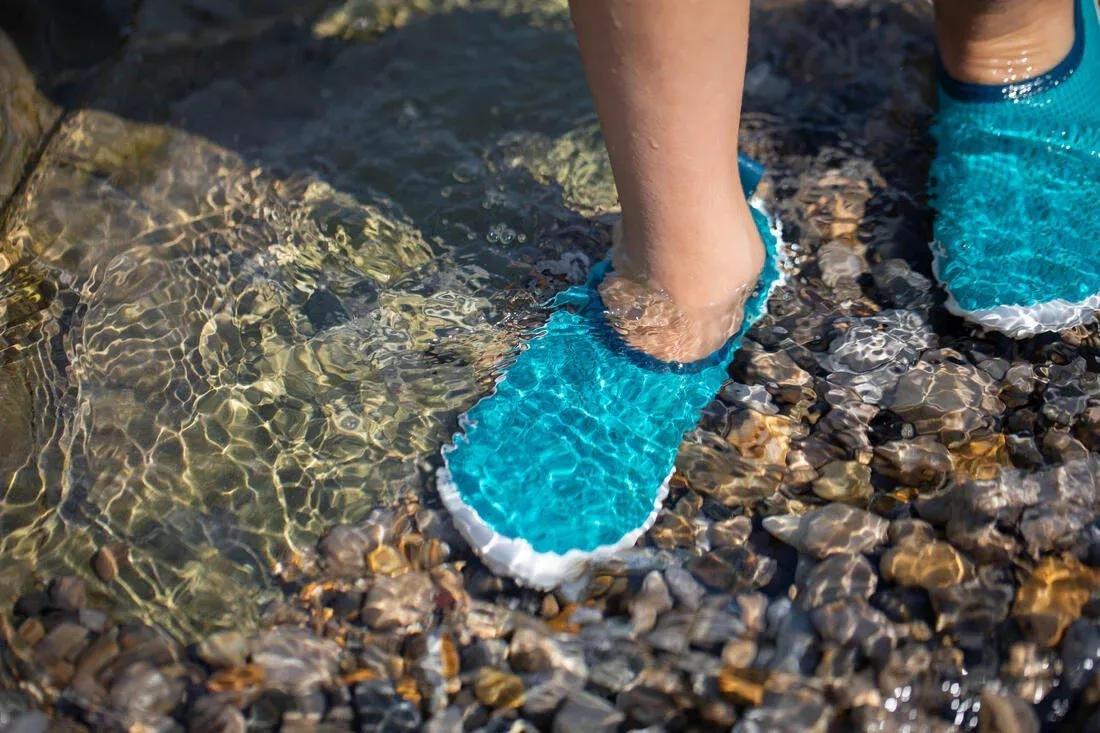 100 Kids Shoes Coral, Dark Peacock Blue, No Color, medium