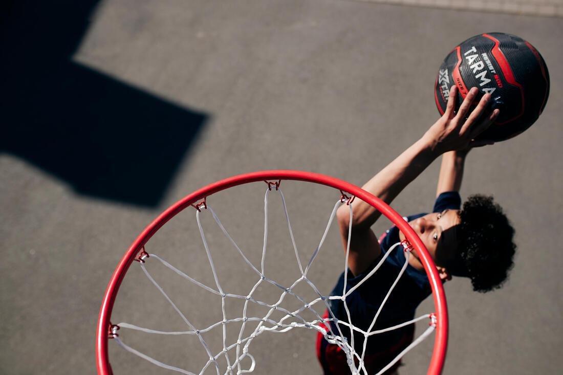 Adult Basketball R900 Durable and Very Grippy, Red/Black, No Color, large image number 8