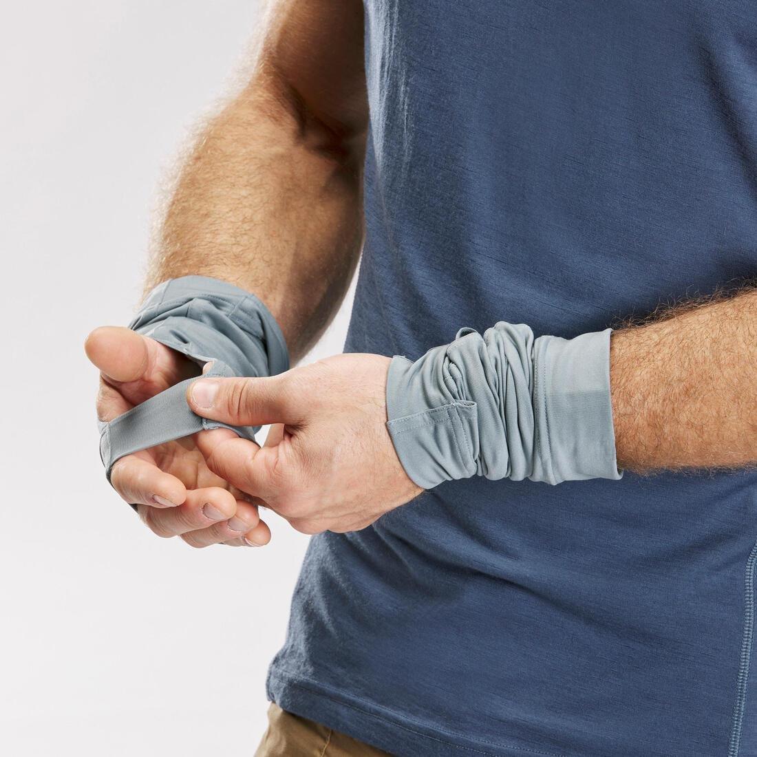Lightweight Anti-UV Desert Trekking Cuff Desert 500 Grey Title, No Color, large image number 2