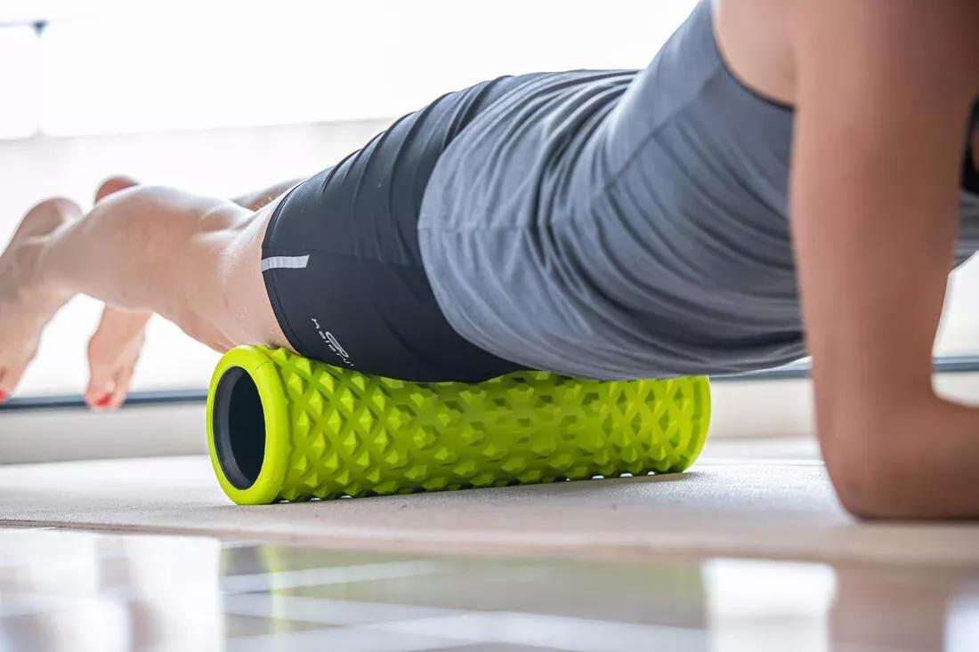 DECATHLON - Hard Massage Roller / Foam Roller - 500, Green