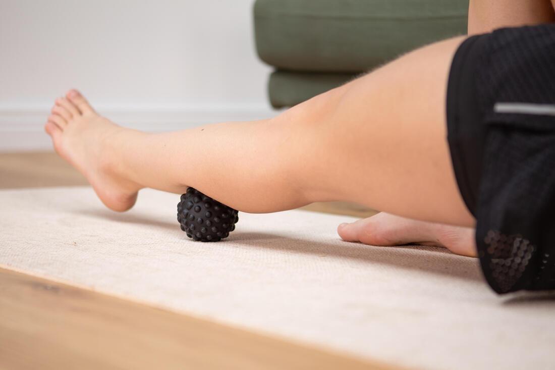 Massage Kit: Massage Roller, Ball And Stick, Black, No Color, large image number 10
