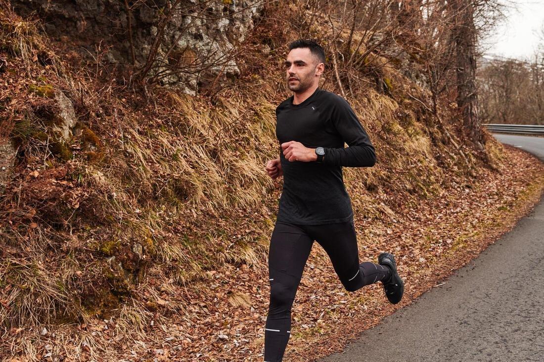 Men Long-Sleeved Breathable Running T-Shirt, Black, No Color, medium