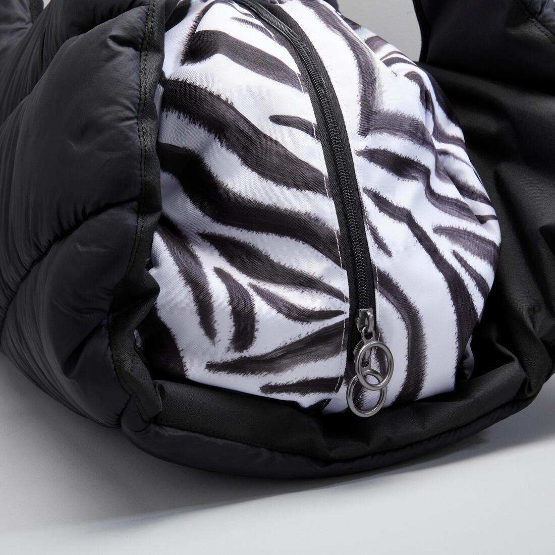 DOMYOS - This bag is one of the range's originals - but is still ultra-functional!, Black
