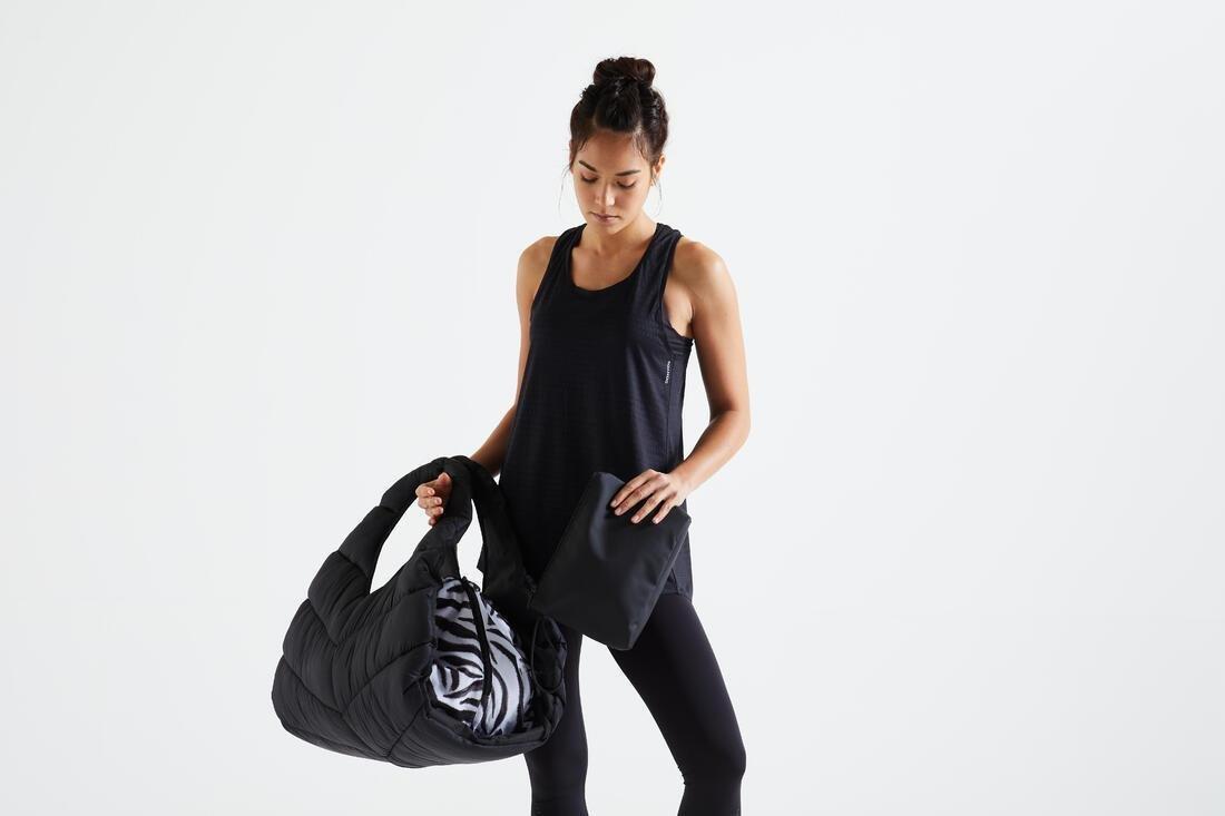 This bag is one of the range's originals - but is still ultra-functional!, Black, No Color, large image number 8