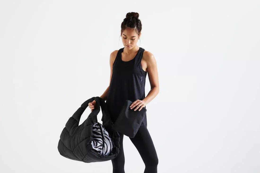 DOMYOS - This bag is one of the range's originals - but is still ultra-functional!, Black