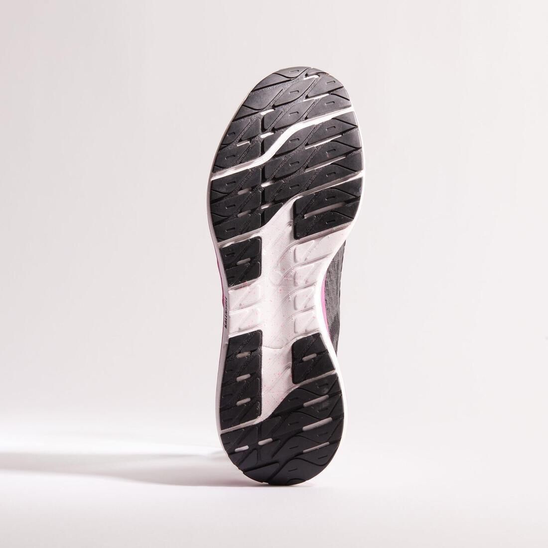 Women Running Shoes - Kiprun KD 500, Black, No Color, large image number 7