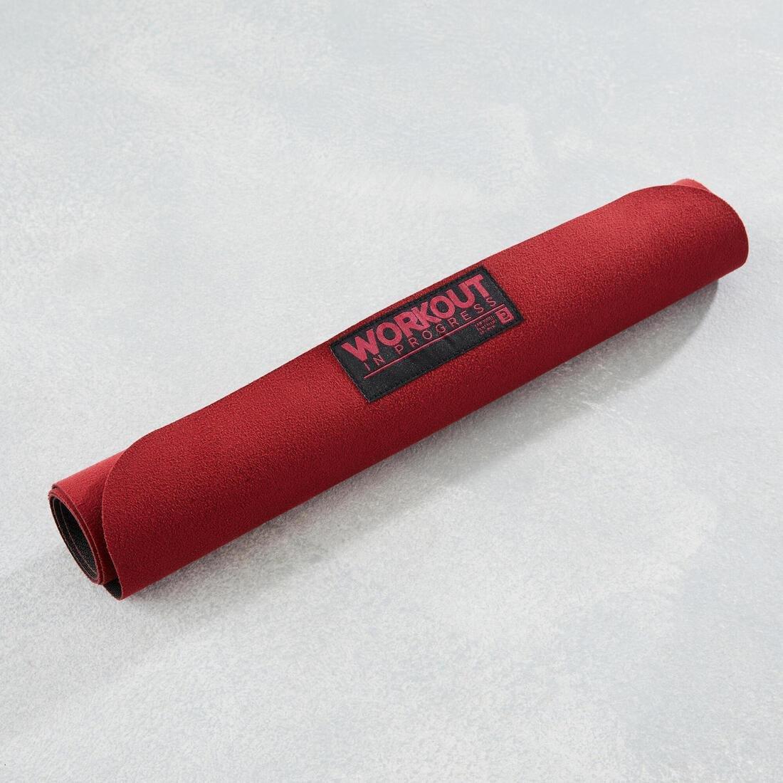 Non-Slip Weight Training Towel, Burgundy, No Color, large image number 2