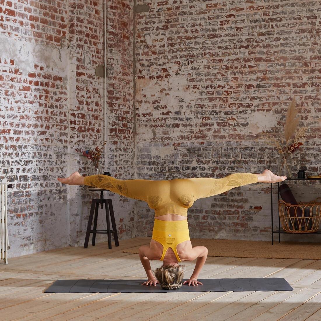 Women Seamless 7/8 Dynamic Yoga Leggings - Mottled, Brown, No Color, large image number 12