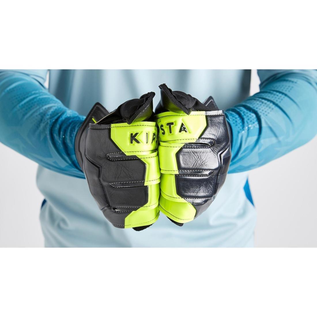 KIPSTA - Kids' Football Goalkeeper Gloves F100 Resist, Fluo Lime