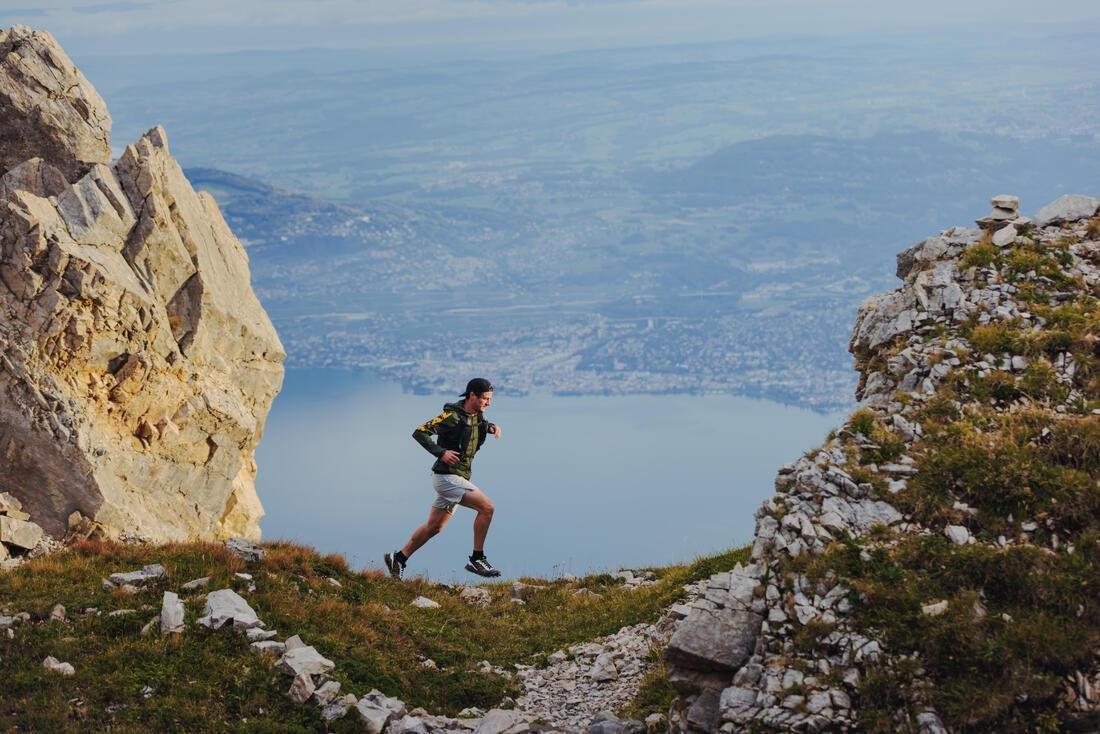 SILVER GREY Men's Trail Running Shorts-KIPRUN Run 900 Ultra-Grey Pearl, No Color, large image number 7