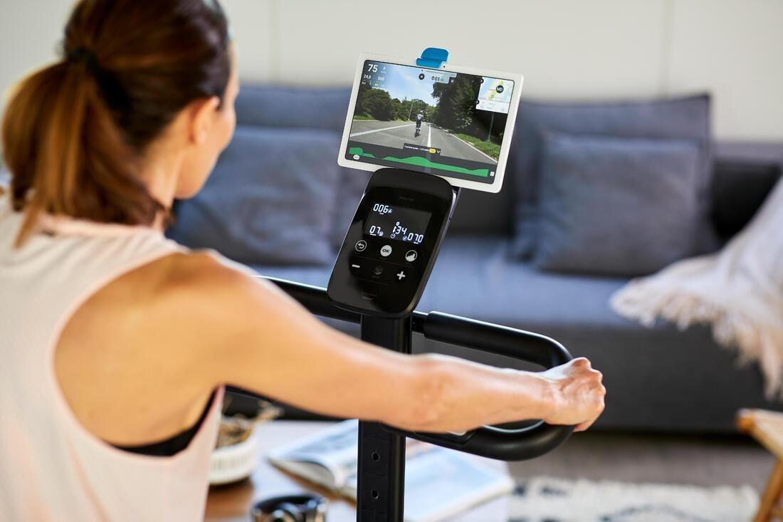 DOMYOS - Self-Powered Exercise Bike 520 Connected To Coaching Apps