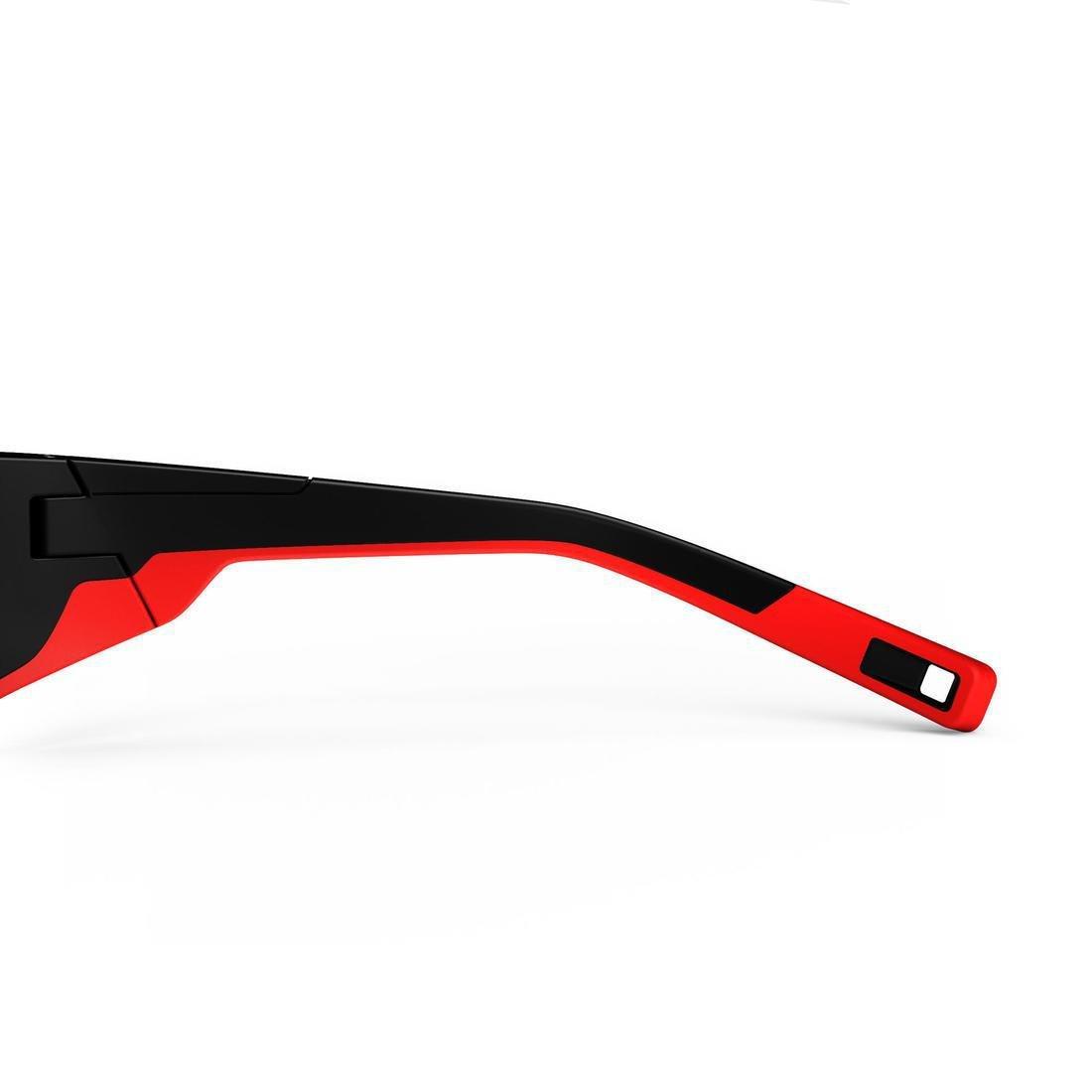 QUECHUA - Adult Hiking Sunglasses Category 4 Polarised MH570, Black