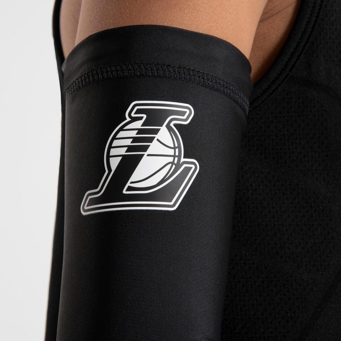Kids' Basketball Elbow Guard E500 - Black/NBA Los Angeles Lakers, , large image number 4
