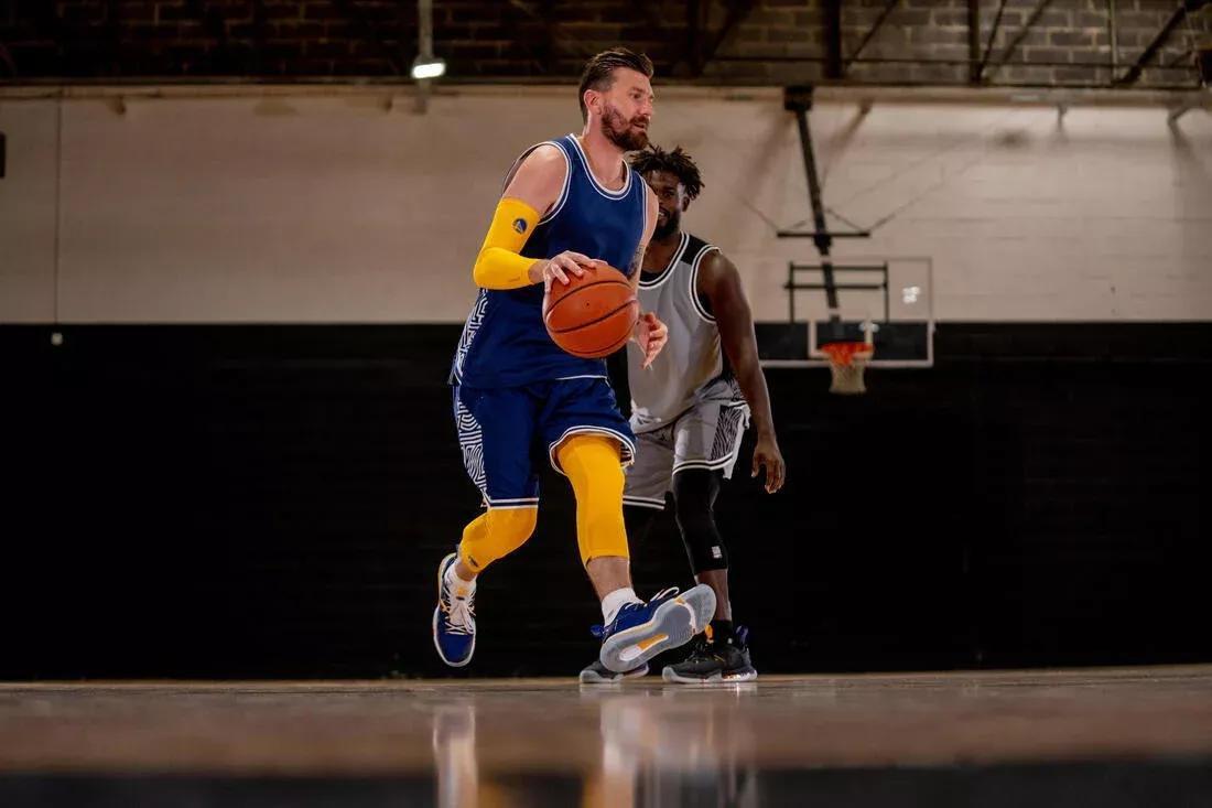 Mens Slim FitBasketball Base Layer Jersey Ut500, Sunflower, No Color, large image number 3